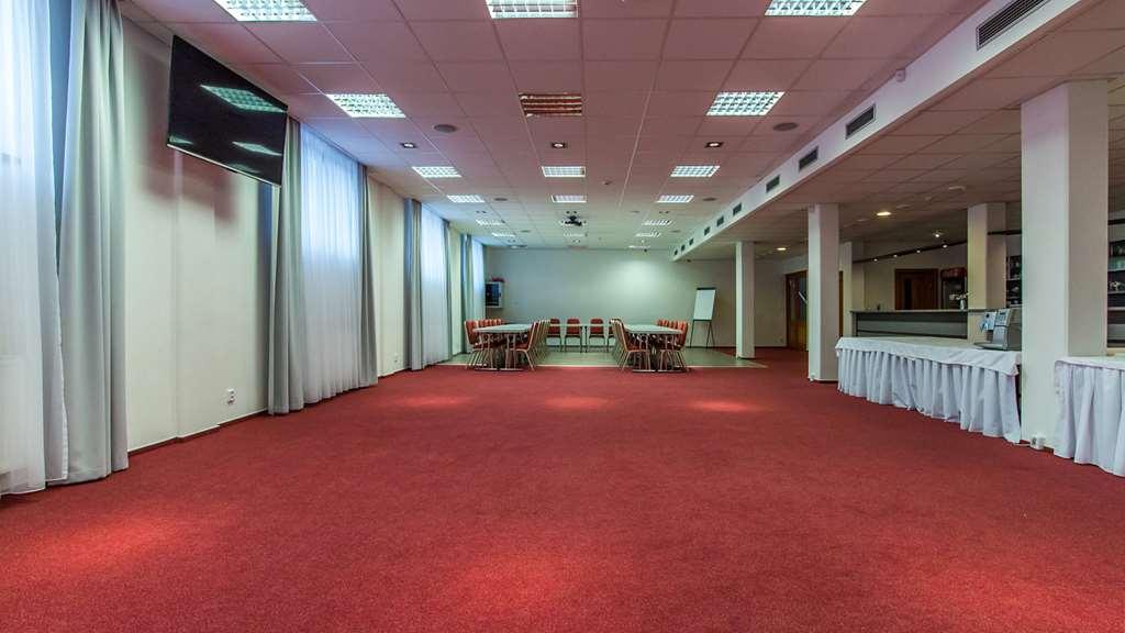 Hotel Horal Рожнов-под-Радгоштем Удобства фото
