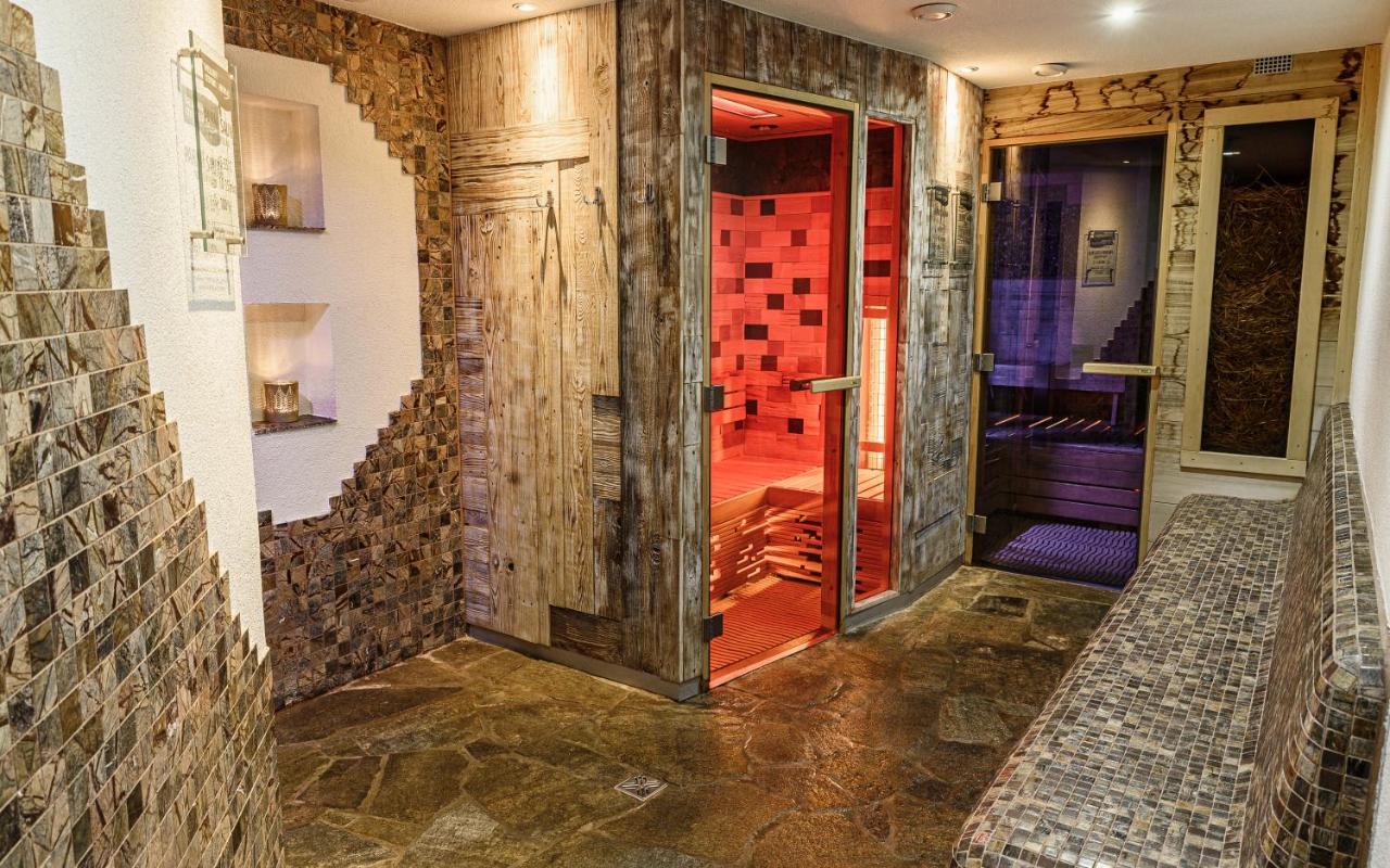 Hotel Horal Рожнов-под-Радгоштем Экстерьер фото
